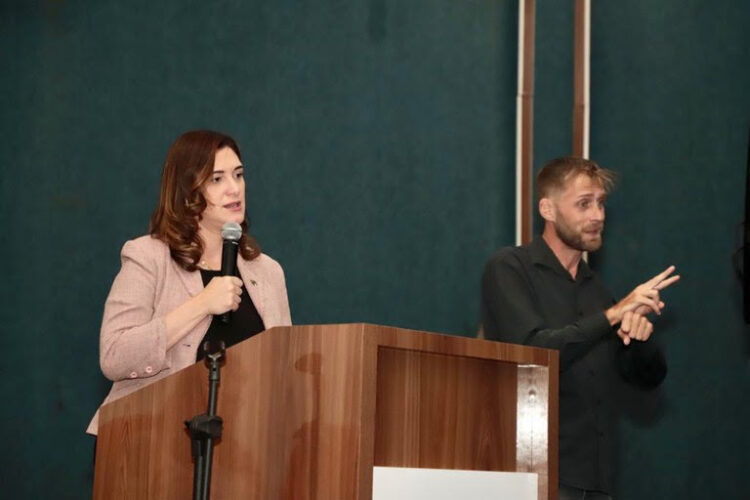 A ministra Cristiane Britto durante fala em agenda no Tocantins (Fotos: Hilton Silva - Ascom/MMFDH)