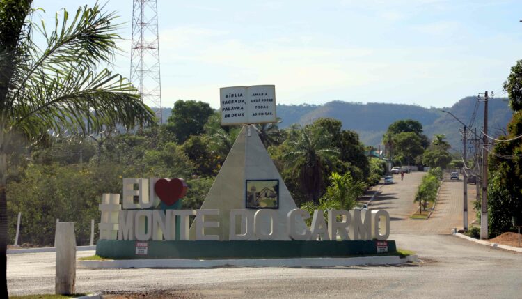 Entrada da cidade de Monte do Carmo-TO - foto Tharson Lopes