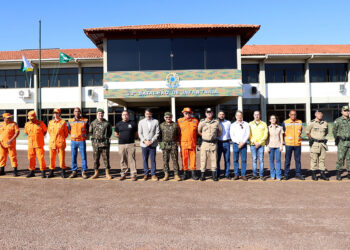 Governo do Tocantins e Exército Brasileiro unem esforços para combater as queimadas no Tocantins